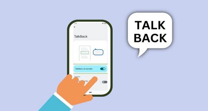 Das Bild zeigt ein Smartphone, auf dem die Bedienungshilfe-App "TalkBack" geöffnet ist. Ein Finger tippt auf den Schalter, um die Funktion "TalkBack verwenden" zu aktivieren. Neben dem Smartphone erscheint ein Sprechblasensymbol mit dem Wort "TALK BACK".